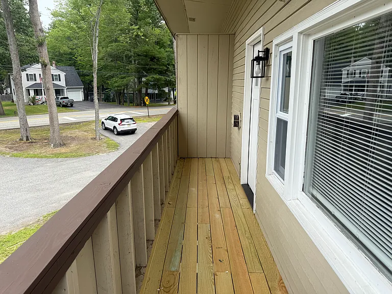 Temple Ave — Photo 11