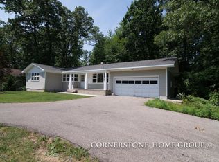 6941 Wintergreen Dr, Fruitport, MI 49415