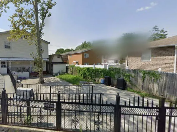 1540 Harding Park, Bronx, NY 10473