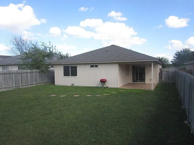 1213 Fox Creek Dr — Photo 13