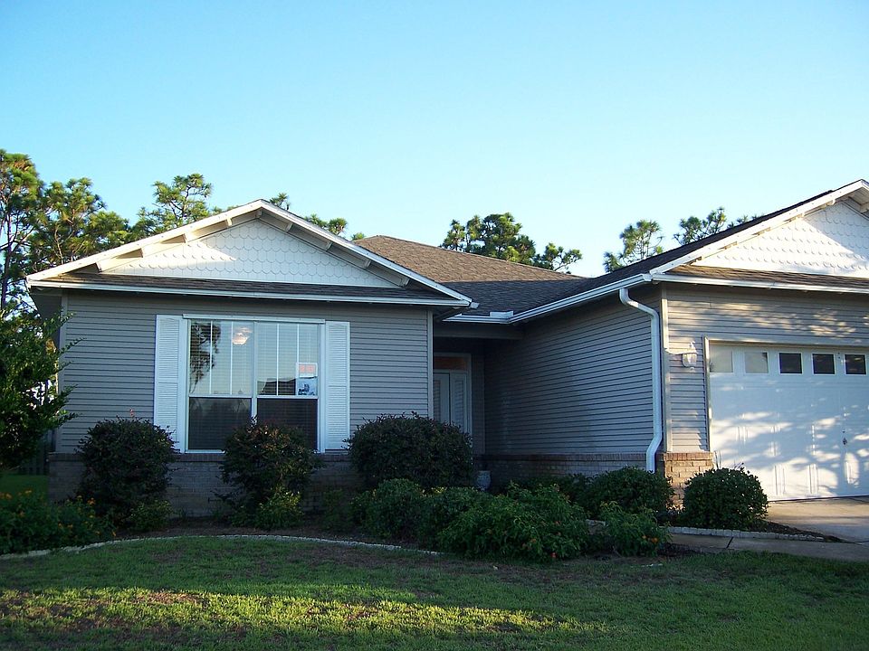 3/2/2 + Office + Fenced