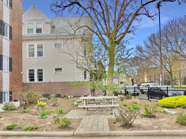 541 Adams St Unit 6, Dorchester, MA 02122