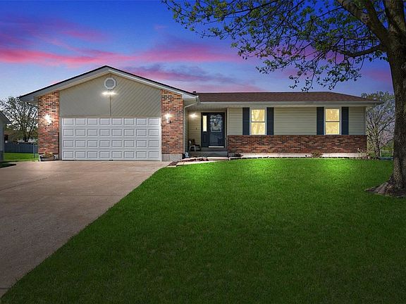 2nd image of 222 Strawberry Hill Estate Dr