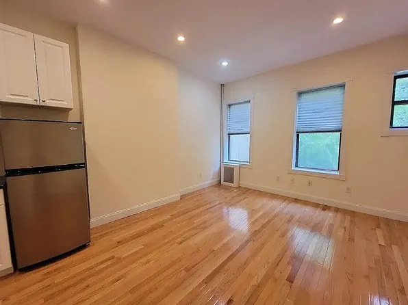 415 W 56th St #91, New York, NY 10019
