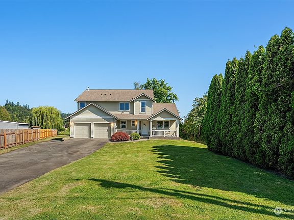 3rd image of 115 7th Avenue N