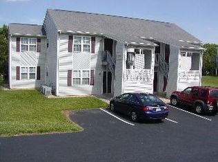 1230 Homestead Garden Ct APT 2, Forest, VA 24551