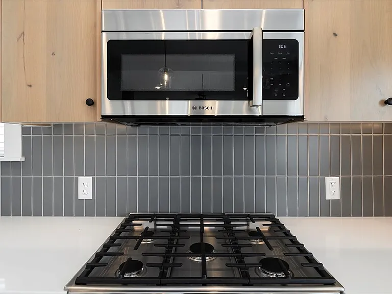 Bradbury Luxury Townhomes — Photo 68