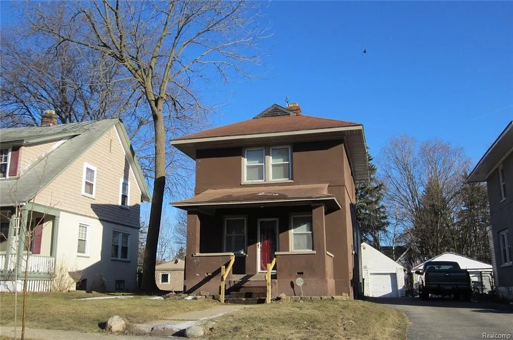3 bed, 2.5 bath, 1235 sqft, $1,600 — Photo 1