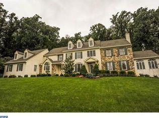 5 Primrose Ln, Malvern, PA 19355