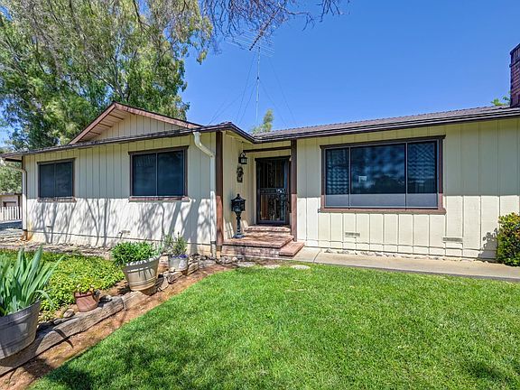 5th image of 10805 Cramer Rd