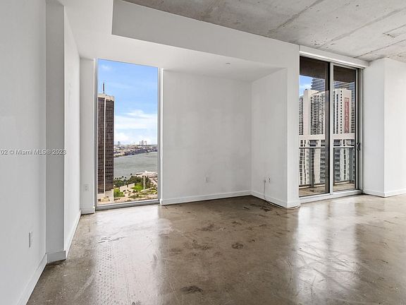 5th image of 151 SE 1st St APT 2701