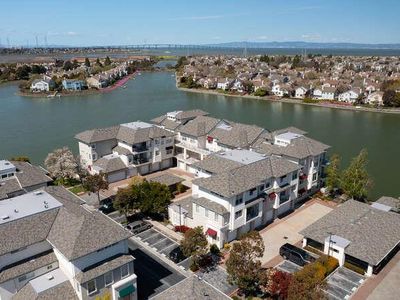 300 Baltic Cir UNIT 330, Redwood City, CA, 94065