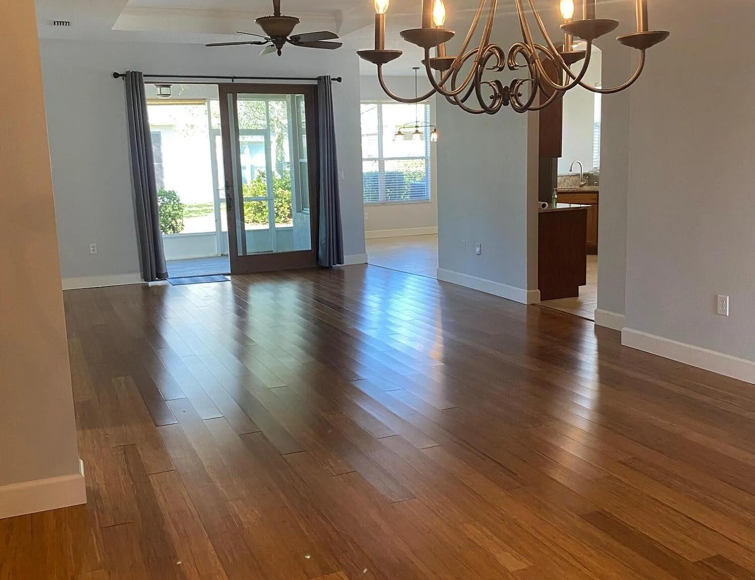 3 bed, 2.0 bath, 1950 sqft, $3,195 — Photo 4