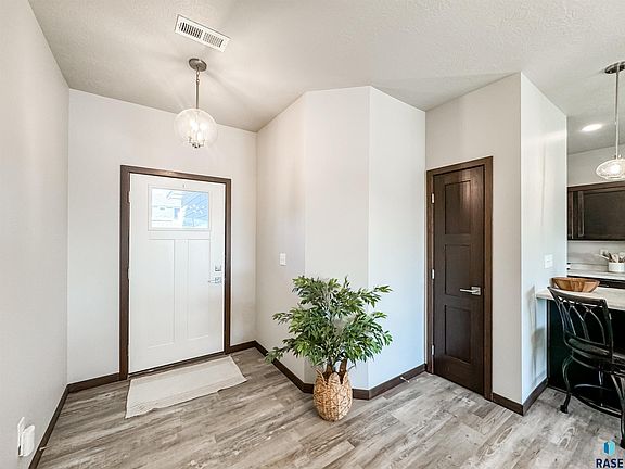 2nd image of 5829 S Whisper Creek Pl