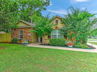 300 Franklin Ave, Pottsboro, TX 75076