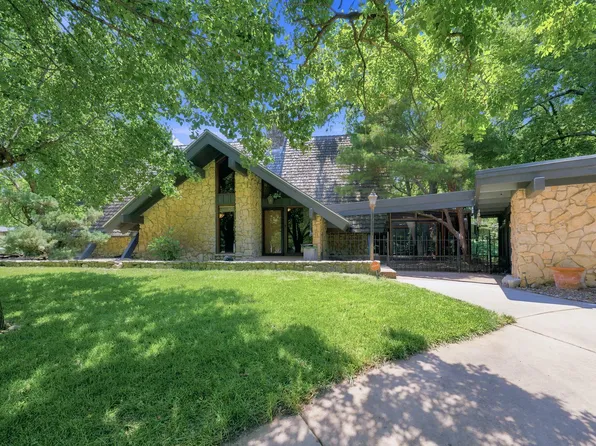 2405 N Redbud Ln, Wichita, KS 67204