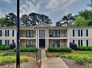 2300 Myron Dr APT 3, Raleigh, NC 27607