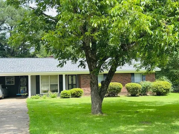 117 Hemlock Rd, Batesville, MS 38606