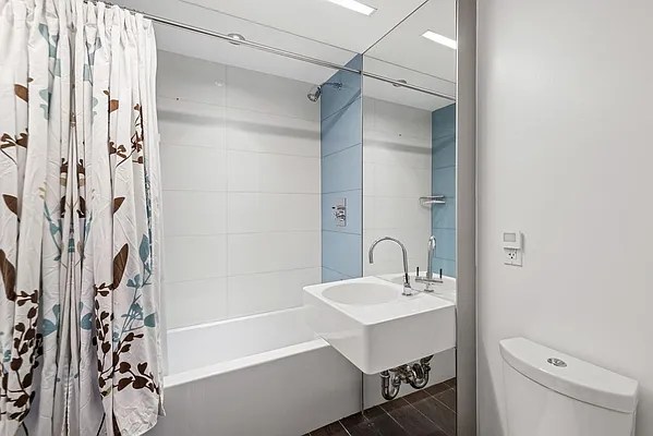 Rented by Compass | media 42