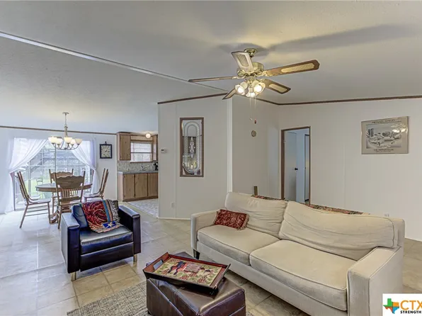 422 High Mesa Dr, Wimberley, TX 78676