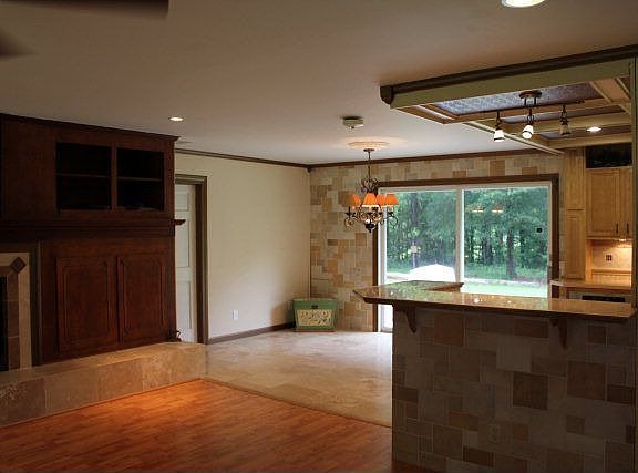 2nd image of 296 Betty Ln