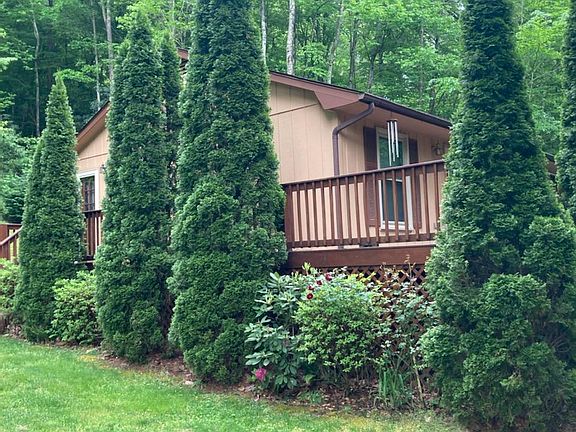 3rd image of 809 Bee Tree Rd