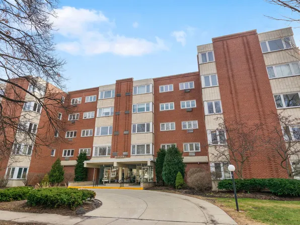 2033 Sherman Ave APT 306, Evanston, IL 60201