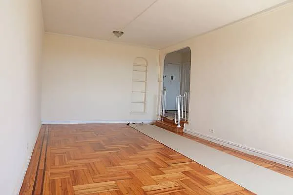 Rented by Atlantic Management Co Inc | media 18