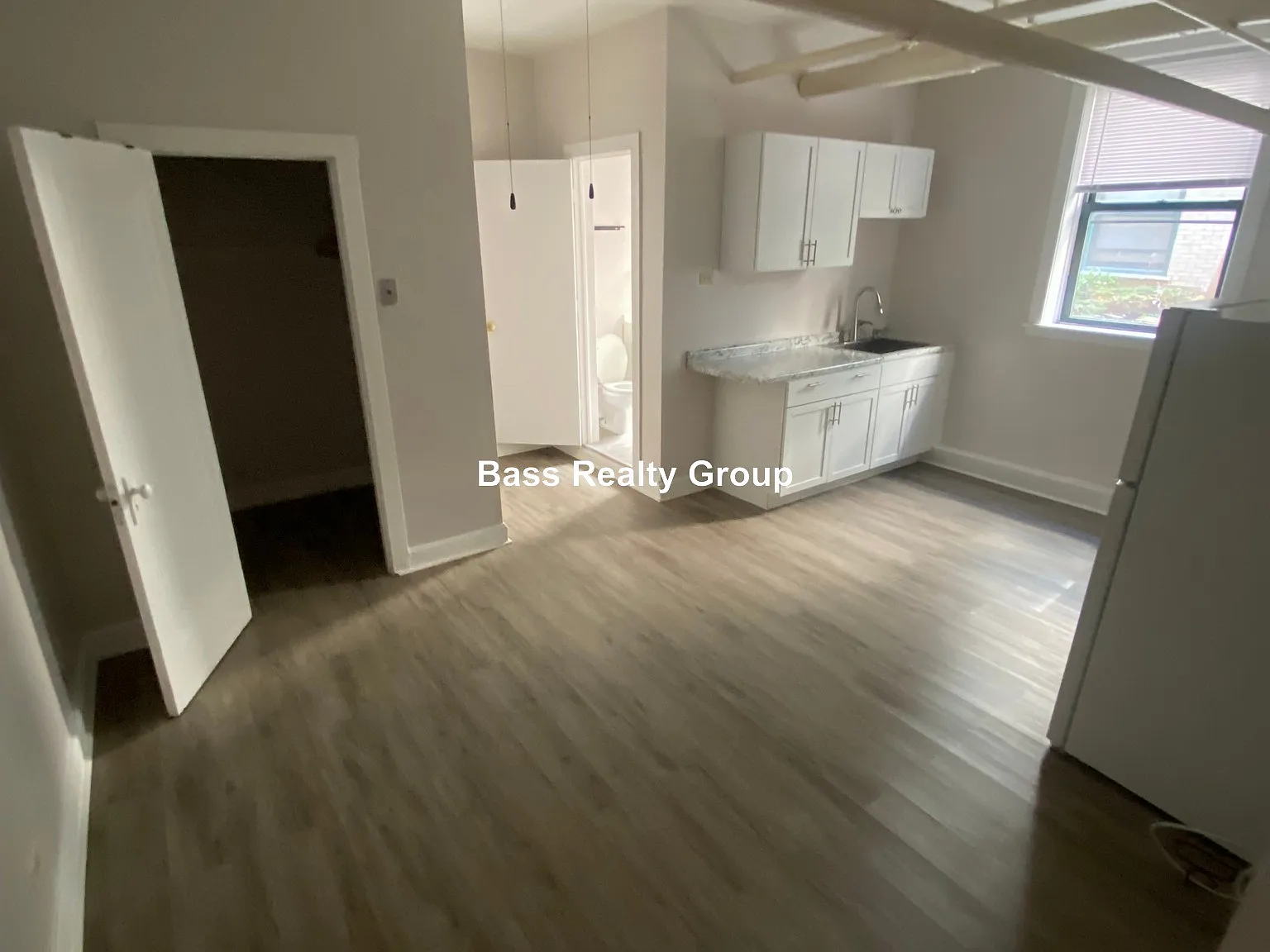 Studio, 1.0 bath, $1,225 — Photo 4