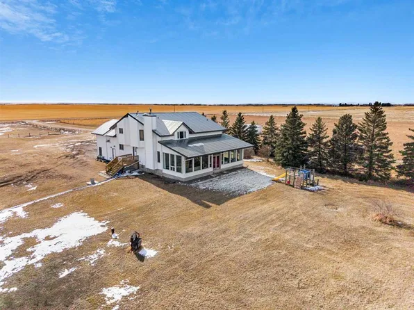 271104 S Township Road 224, Rocky View County, AB T1X 2B2