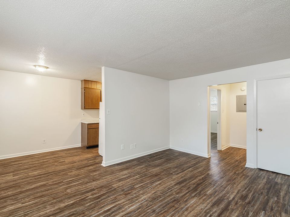 1st image of 2720 Holbrook Dr NE #17641371