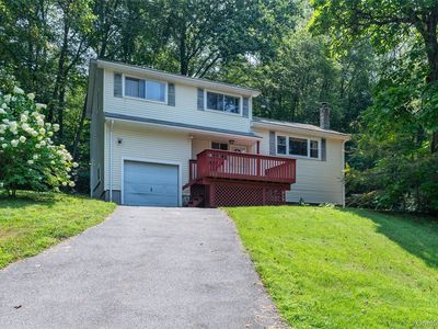 102 Ridge Road, Cortlandt Manor, NY, 10567