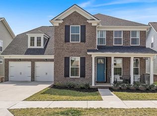 584 Snap Dragon Ln, Hendersonville, TN 37075