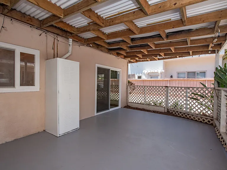 7347 Fay Ave — Photo 23