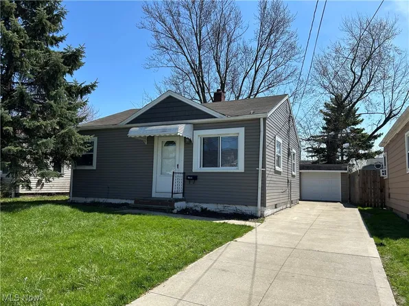 13505 Carrington Ave, Cleveland, OH 44135