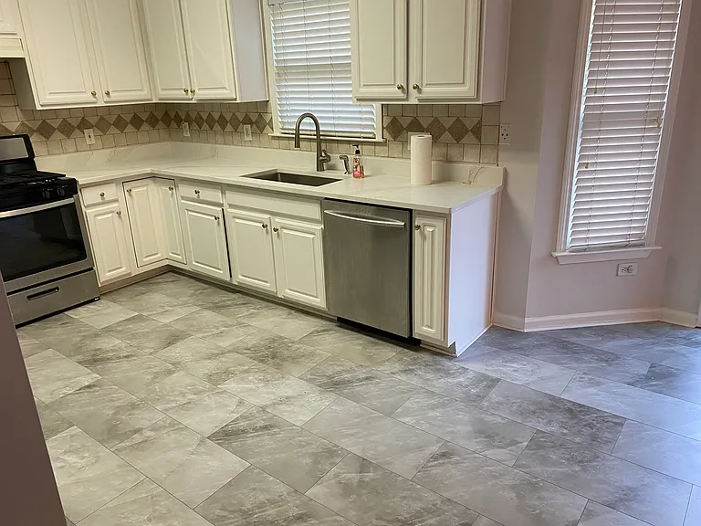 135 Foe Creek Ct — Photo 10