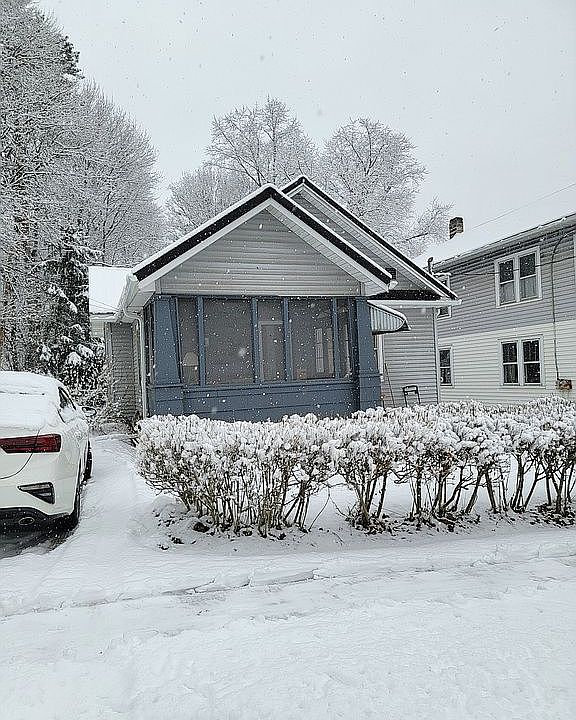 1st image of 172 Park Ave