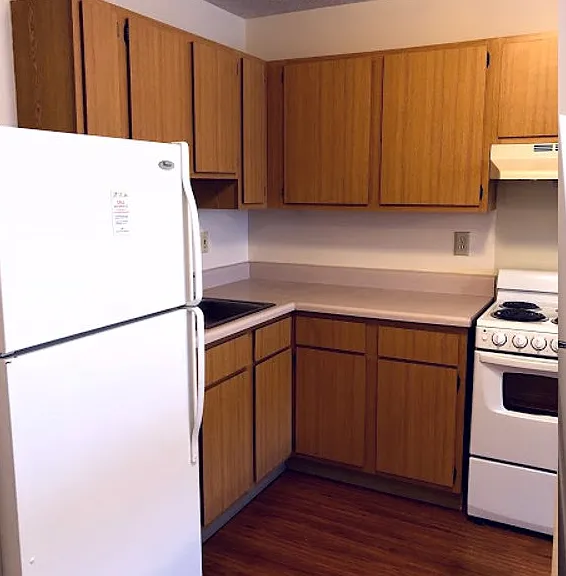 40 Edgewood Ave #40 — Photo 4