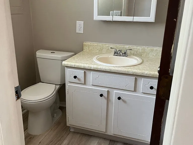 Tiberwood Apartments — Photo 4