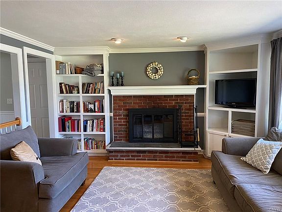 4th image of 216 Sunnybrook Dr
