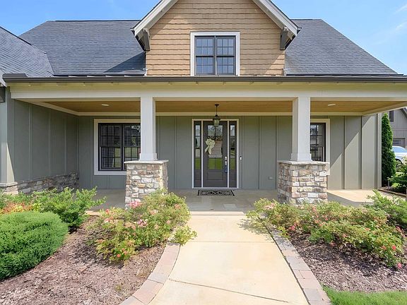 4th image of 2756 Blackridge Ln