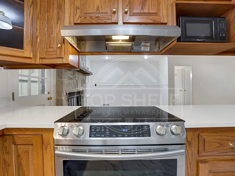 4684 Ben Hill Dr — Photo 16