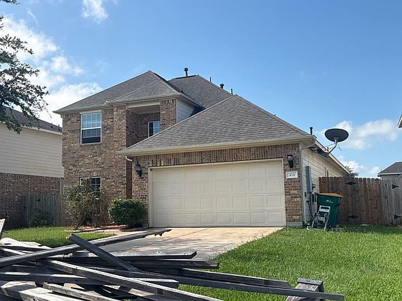 3rd image of 414 Havenstone Ln