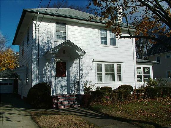 2nd image of 43 Oakland Ave