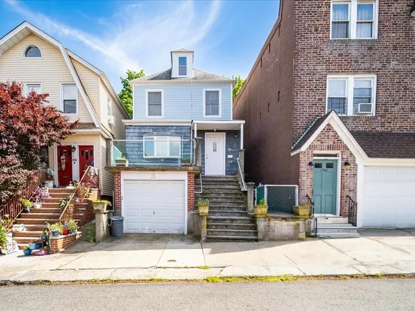 2966 Daniel Street, Bronx, NY 10461