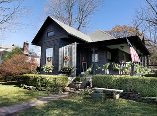 910 S Pickwick Ave, Springfield, MO 65804