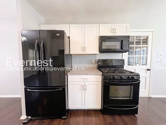 5302 Greenough Pl — Photo 3