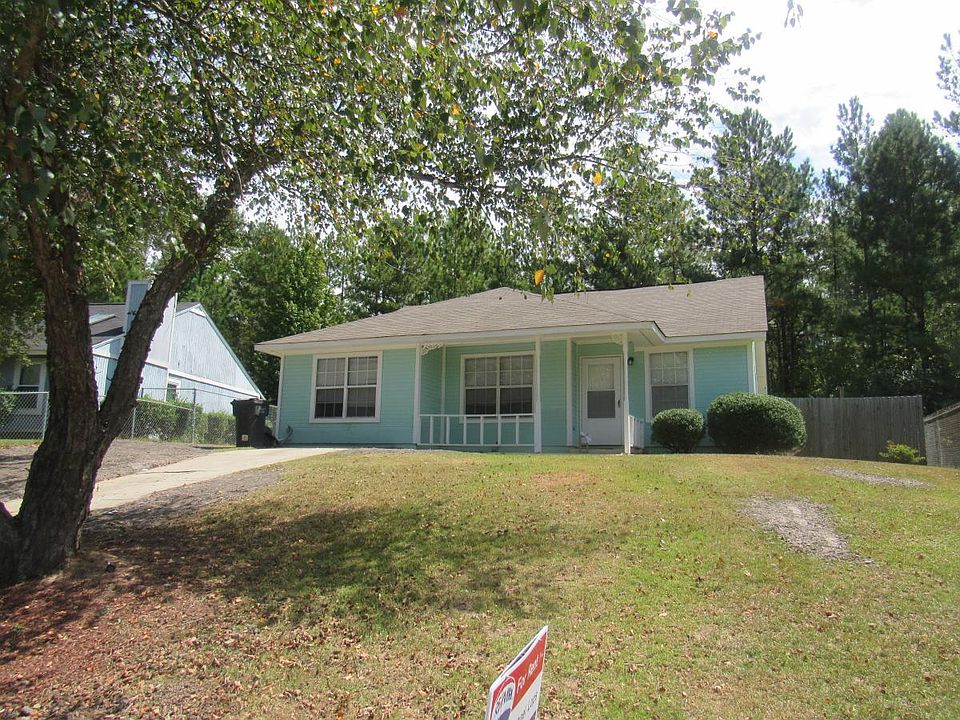 1st image of 3514 Pebble Creek Dr