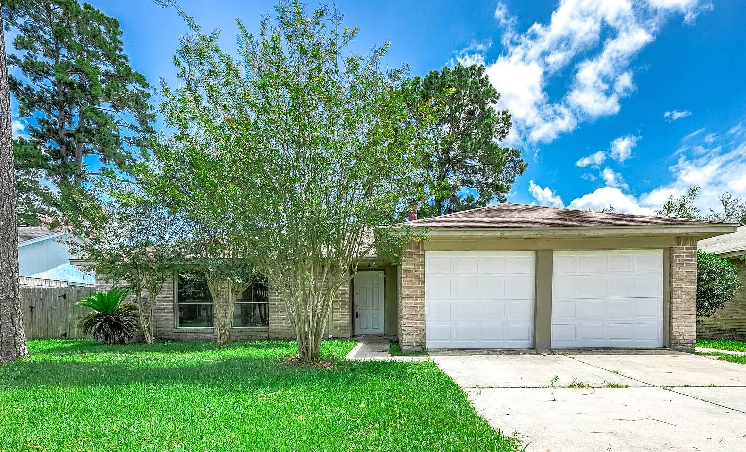 4 bed, 2.0 bath, 1506 sqft, $1,845 — Photo 2