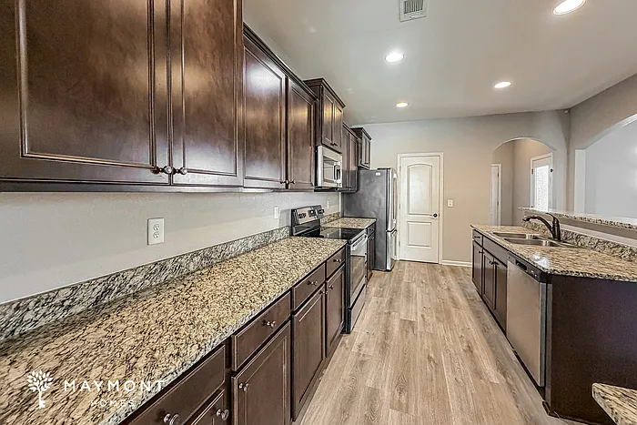 580 Smoky Mountains Dr — Photo 9